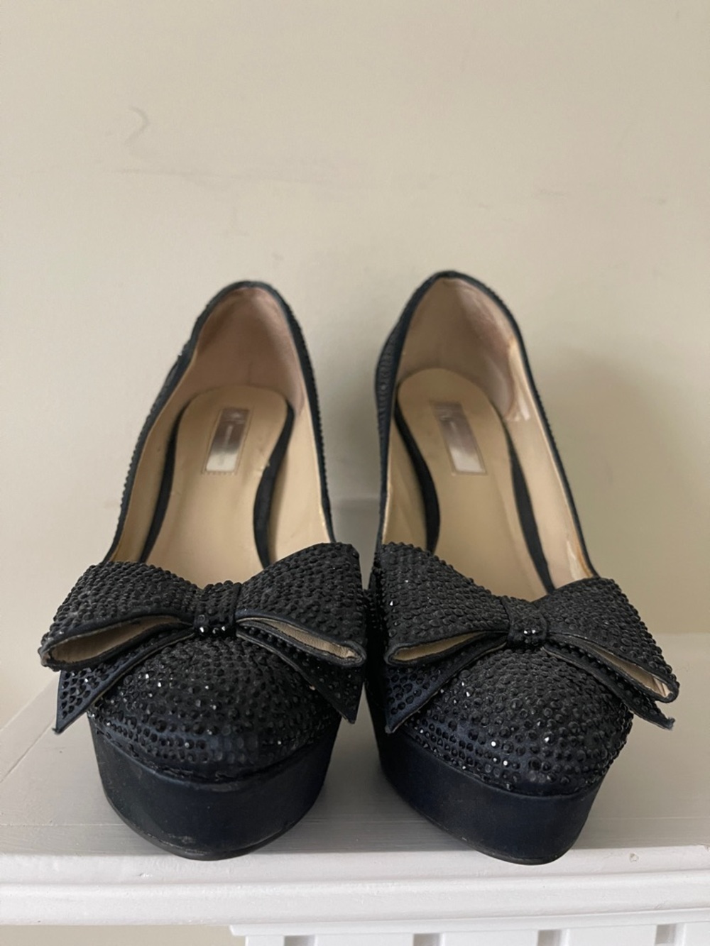 INC International Concepts Black Rhinestone Bow Platform Pumps Size 8.5